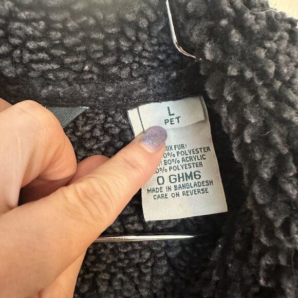 L.L. Bean Vtg Womens Black Lined Coat Jacket Faux Suede Large Petite Button Up - Picture 9 of 10